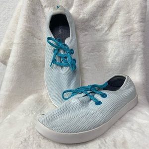 Allbirds mens baby blue turquoise Tree Skipper shoes. Size 11